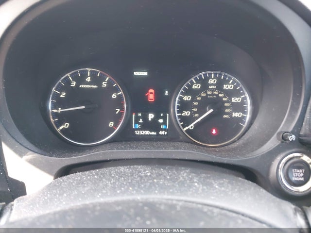 JA4AZ3A37EZ003866 Mitsubishi Outlander Se