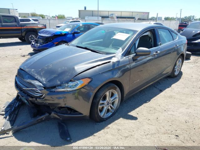 3FA6P0UU3JR122443 Ford Fusion Hybrid S