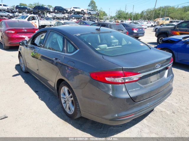 3FA6P0UU3JR122443 Ford Fusion Hybrid S