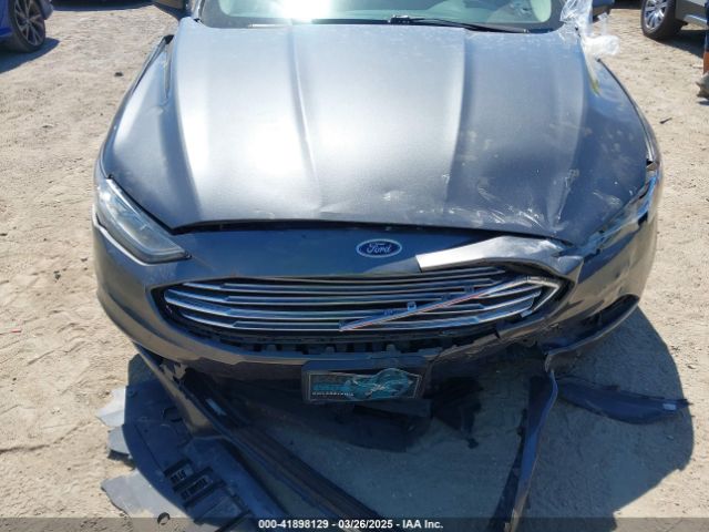 3FA6P0UU3JR122443 Ford Fusion Hybrid S