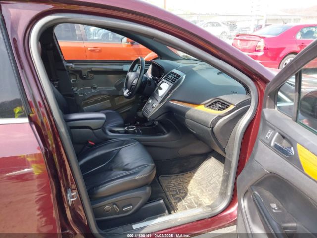 5LMCJ3D93GUJ20035 Lincoln Mkc Reserve