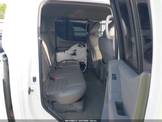 Nissan Frontier Sv 2015 1N6AD0EV1FN717450 Image 8