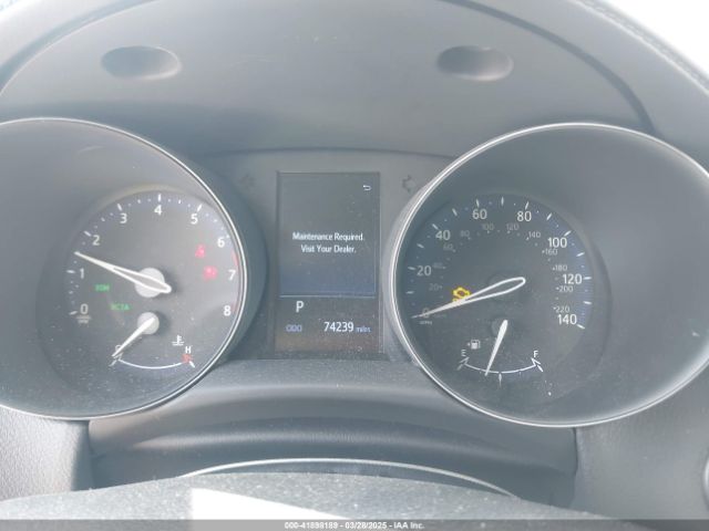 JTNKHMBX0K1017215 Toyota C-HR XLE