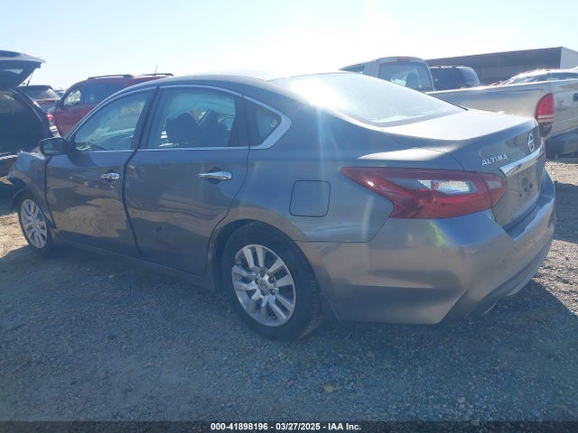 1N4AL3AP4JC147520 Nissan Altima 2.5 S