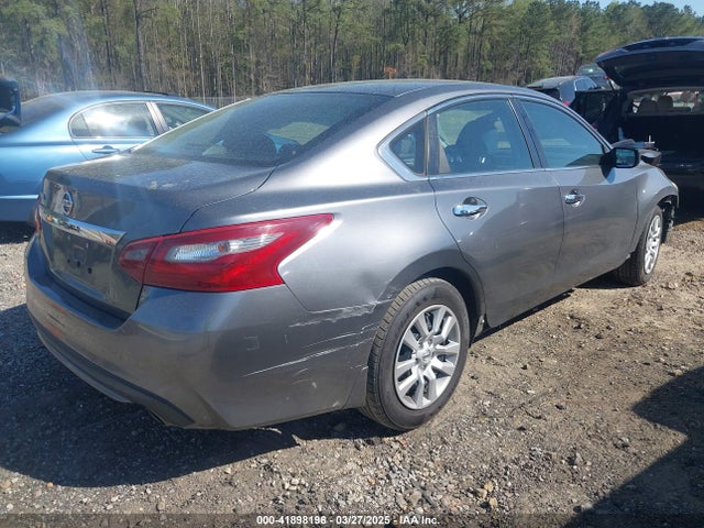 1N4AL3AP4JC147520 Nissan Altima 2.5 S