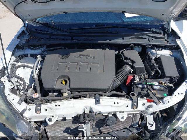 5YFBURHE5KP880557 Toyota COROLLA SE
