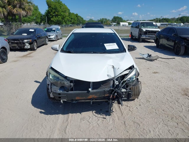 5YFBURHE5KP880557 Toyota COROLLA SE