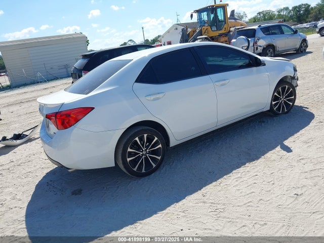 5YFBURHE5KP880557 Toyota COROLLA SE