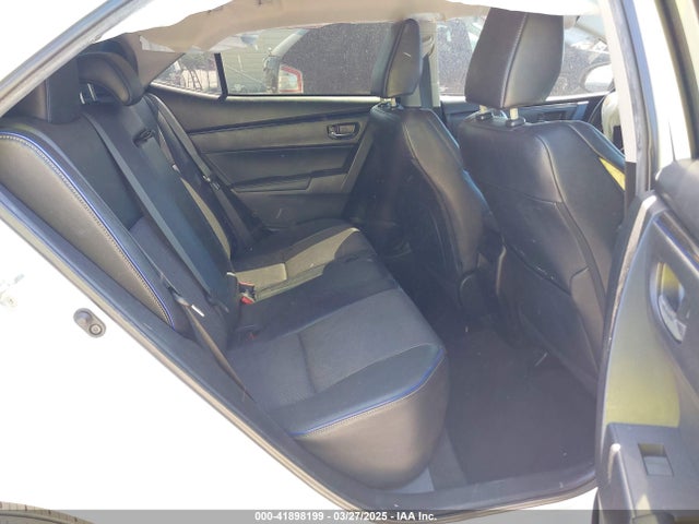 5YFBURHE5KP880557 Toyota COROLLA SE