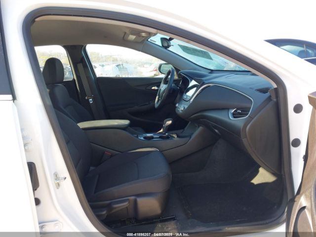 1G1ZG5ST6SF131837 Chevrolet Malibu Fwd Rs