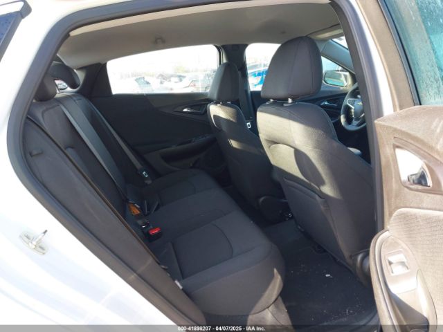 1G1ZG5ST6SF131837 Chevrolet Malibu Fwd Rs