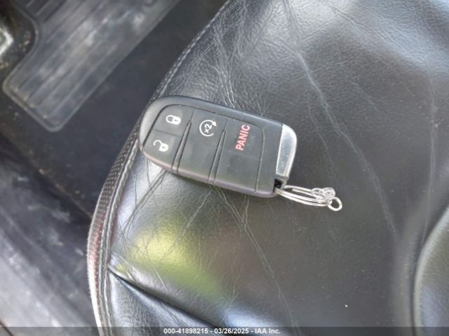 ZACNJAD1XKPJ91058 Jeep Renegade Limited Fwd