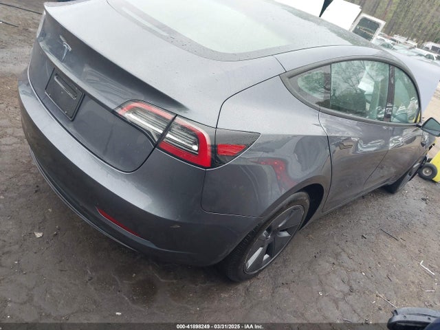 2023 TESLA MODEL 3 5YJ3E1EA7PF642913 Photo 3