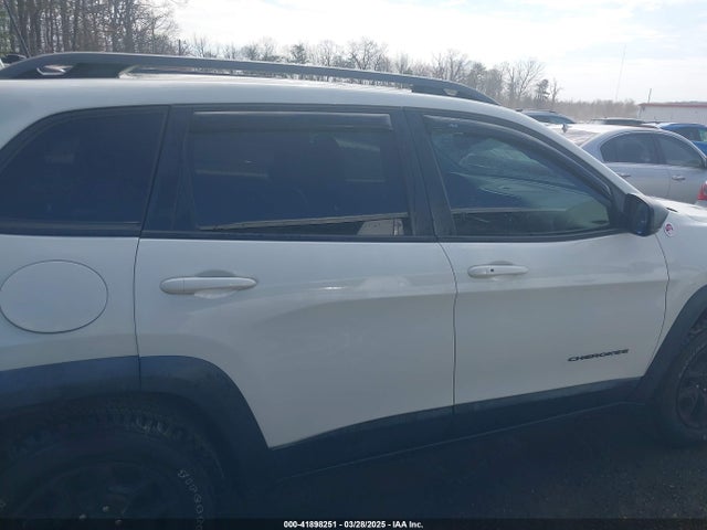 Jeep Cherokee Trailhawk Elite 4x4 2019 1C4PJMBX4KD207368 Image 13