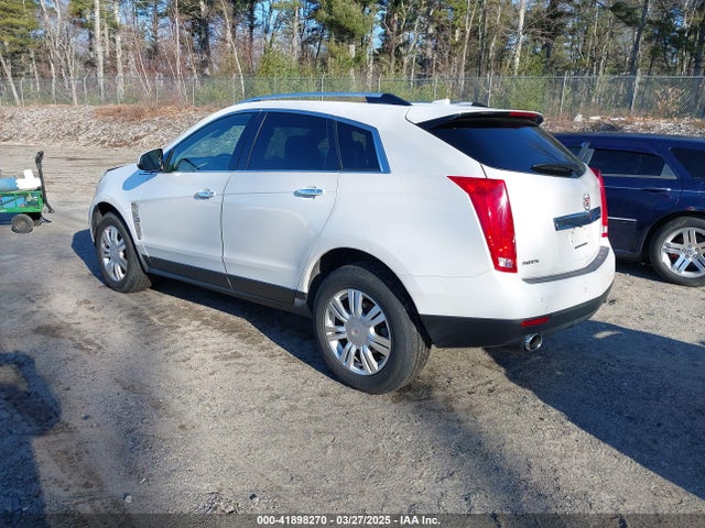 2014 CADILLAC SRX 3GYFNBE31ES679636 Photo 2