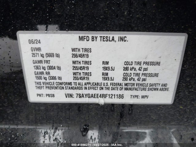 7SAYGAEE4RF121186 Tesla Model Y