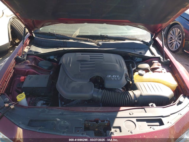 Chrysler 300 Limited 2019 2C3CCAEG7KH534180 Image 10