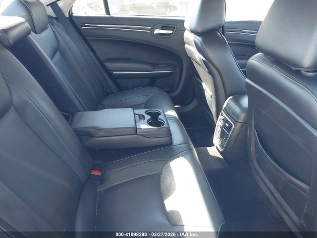 Chrysler 300 Limited 2019 2C3CCAEG7KH534180 Image 8