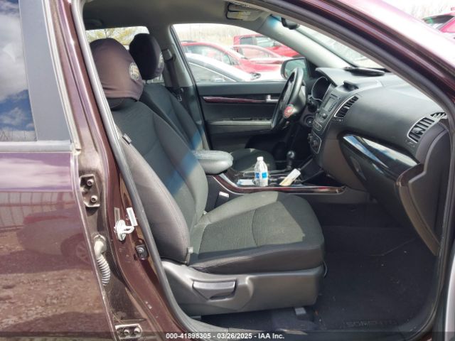 5XYKTDA68FG603310 KIA SORENTO LX