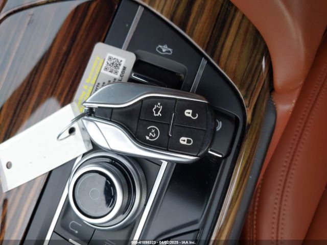 ZN661XUL6HX228414 Maserati Levante