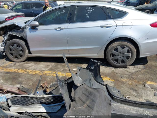 3FA6P0G72KR146496 Ford FUSION S