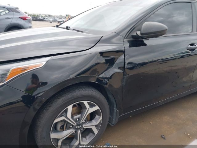 3KPF24AD2LE163208 KIA Forte Lxs