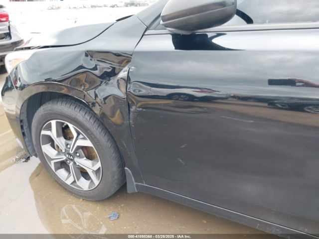 3KPF24AD2LE163208 KIA Forte Lxs