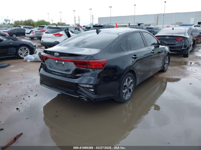 3KPF24AD2LE163208 KIA Forte Lxs