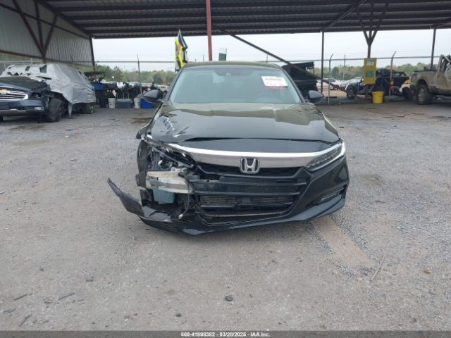 1HGCV1F92JA099234 Honda Accord Touring