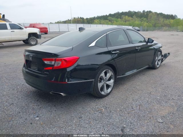 1HGCV1F92JA099234 Honda Accord Touring