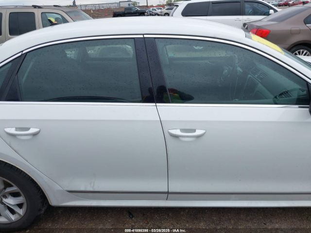 1VWAS7A31GC064828 Volkswagen Passat 1.8t S