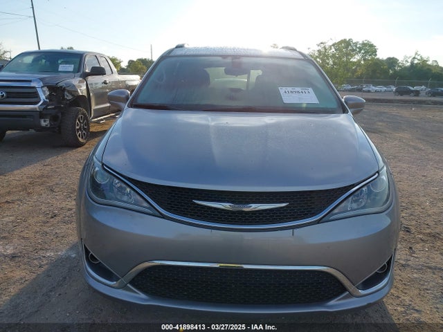 Chrysler Pacifica Touring-l 2017 2C4RC1BG6HR691857 Image 12