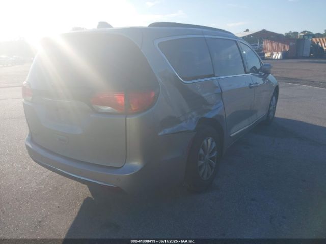 2017 CHRYSLER PACIFICA 2C4RC1BG6HR691857 Photo 3