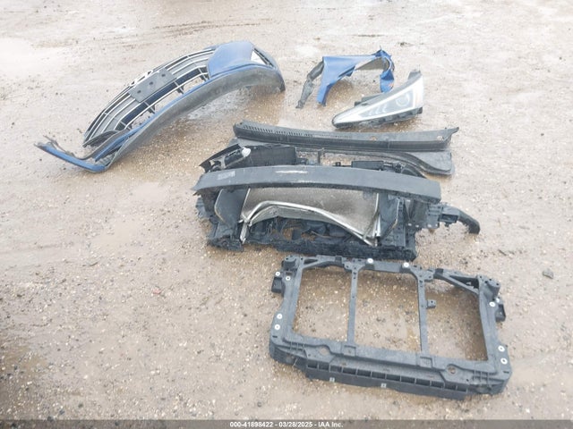 5NPD84LF7LH556928 Hyundai ELANTRA SEL