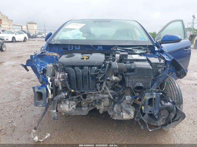 5NPD84LF7LH556928 Hyundai ELANTRA SEL