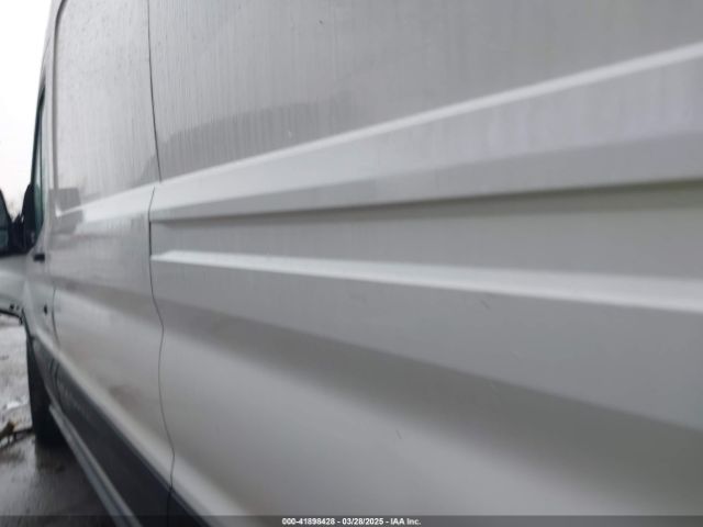 1FTYR2CM1KKA10613 Ford Transit-250