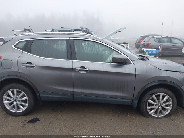 JN1BJ1CW3LW393413 Nissan Rogue Sport Sv Awd Xtronic Cvt