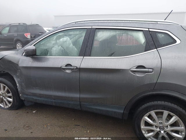 JN1BJ1CW3LW393413 Nissan Rogue Sport Sv Awd Xtronic Cvt