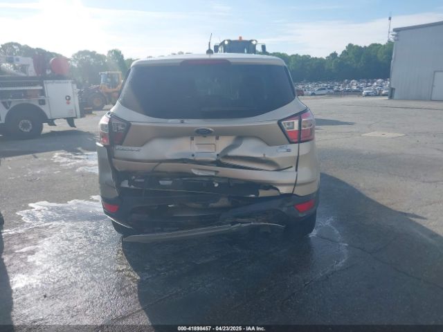 1FMCU9GD1HUC70823 Ford ESCAPE SE