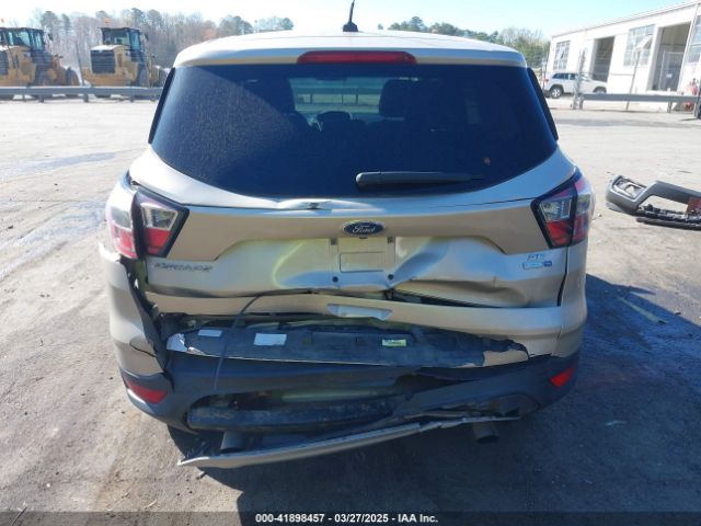 1FMCU9GD1HUC70823 Ford ESCAPE SE