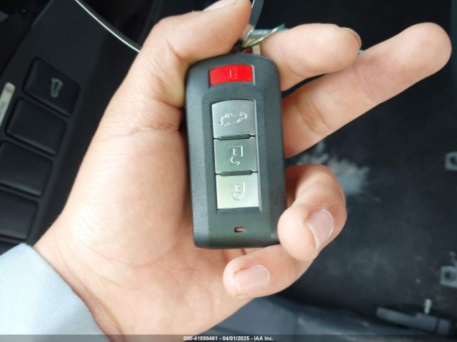 2019 MITSUBISHI OUTLANDER JA4AZ3A36KZ039219 Photo 10