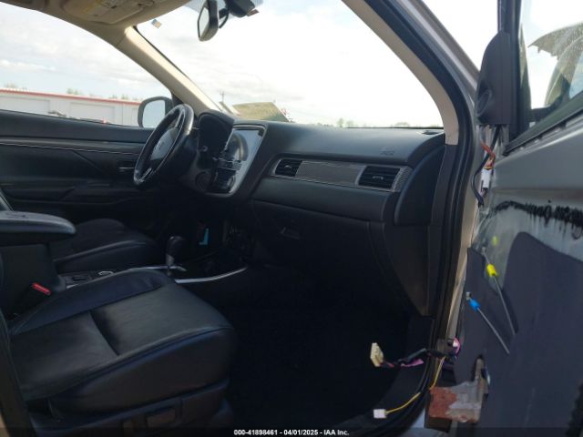 2019 MITSUBISHI OUTLANDER JA4AZ3A36KZ039219 Photo 4