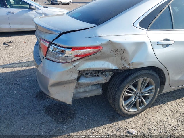 4T1BF1FK3GU256718 Toyota CAMRY SE