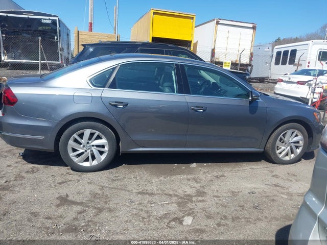 1VWBA7A30JC025534 Volkswagen Passat 2.0t Se