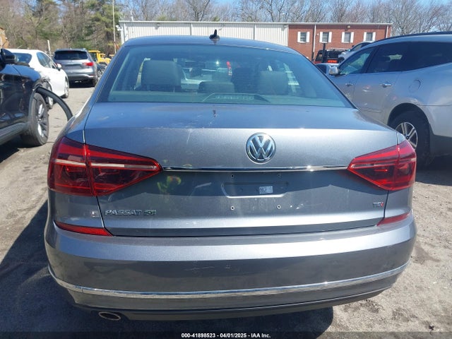 1VWBA7A30JC025534 Volkswagen Passat 2.0t Se