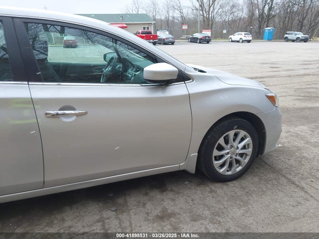 3N1AB7AP9JL622011 Nissan SENTRA SV