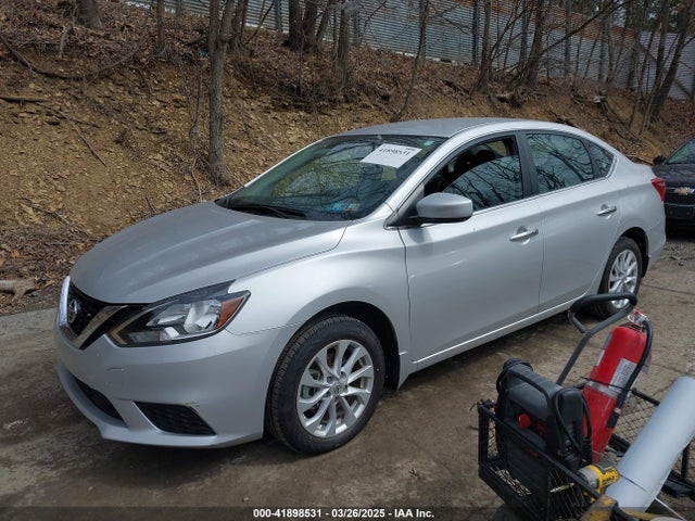 3N1AB7AP9JL622011 Nissan SENTRA SV