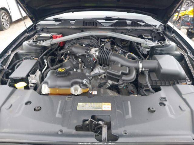 1ZVBP8AM7E5287879 Ford Mustang V6