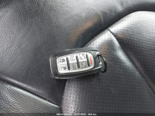 2022 CHRYSLER PACIFICA 2C4RC1BG8NR181599 Photo 10
