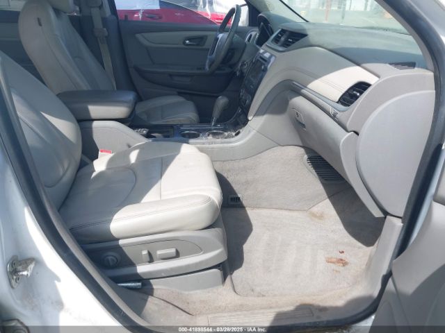 1GNKRHKD9HJ173168 Chevrolet Traverse 2lt
